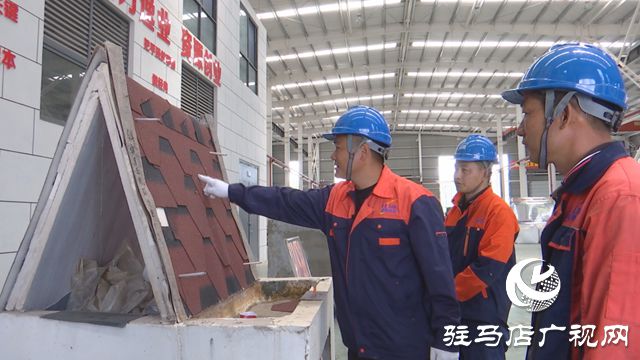 【致敬劳动者】李亚光：用心做好工程 为平舆建筑防水品牌增色(图2)